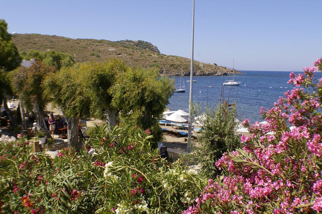 Arriba Pension & Restaurant Gumusluk Exterior photo